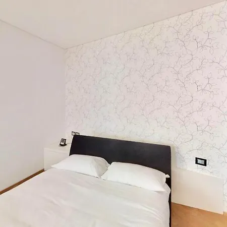 Triestevillas Casa Mayer - Old Town Apartment *